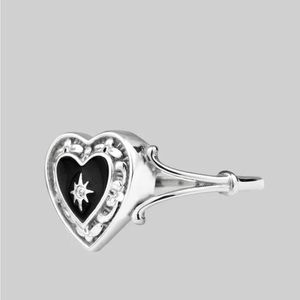 925 SILVER RING Regal rose black enamel heart ring